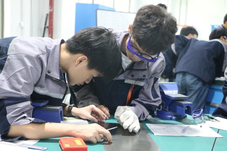 1619167440.jpg 19.jpg