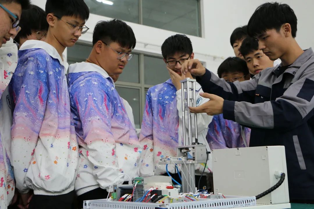 1622022255.jpg 1622022255.jpg